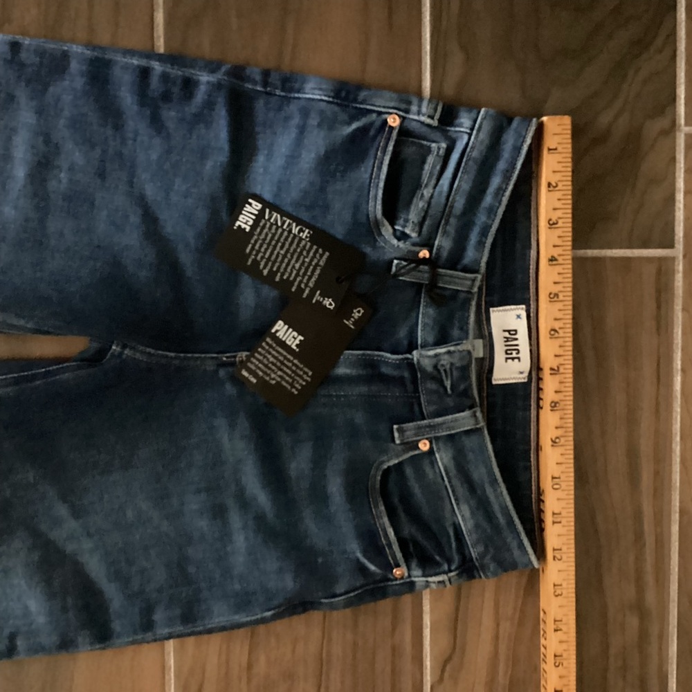 Paige/Cindy crop raw hem.Sz 25 jeans. See pic for measurements. - Picture 4 of 9